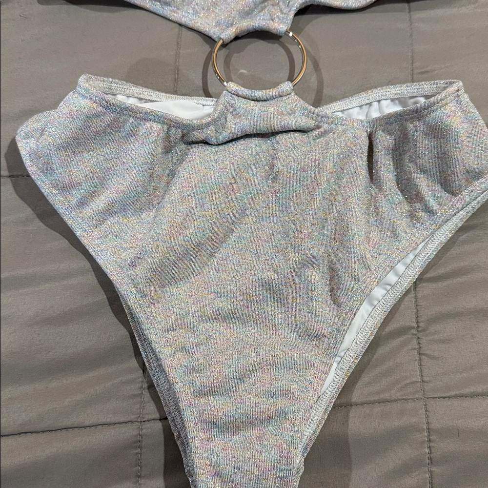 Montce Gray sparkle one piece suit size large - Picture 2 of 8